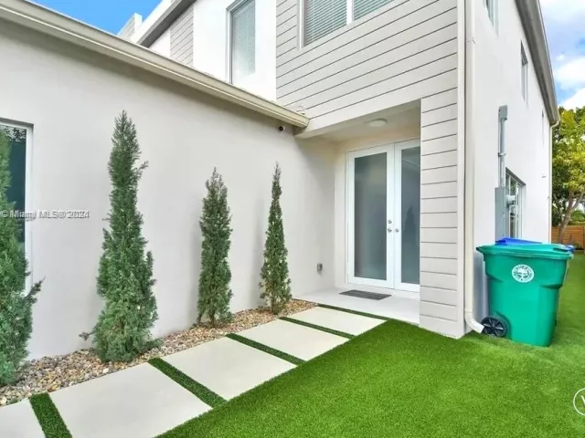 3-bedroom home for sale in Miami -  - MondialRealty