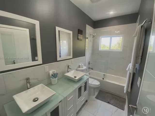 3-bedroom home for sale in Miami -  - MondialRealty