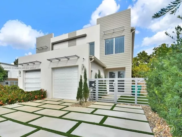 3-bedroom home for sale in Miami -  - MondialRealty