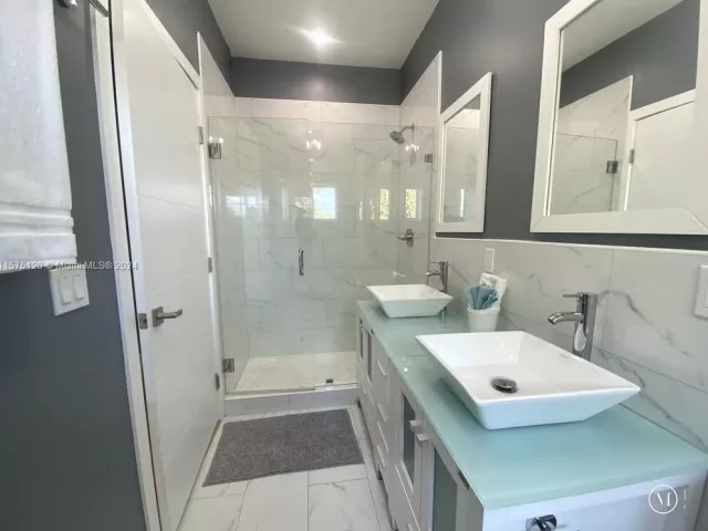 3-bedroom home for sale in Miami -  - MondialRealty