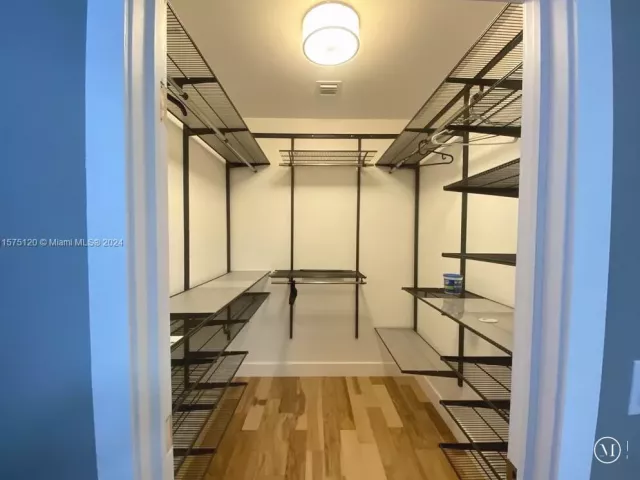 3-bedroom home for sale in Miami -  - MondialRealty