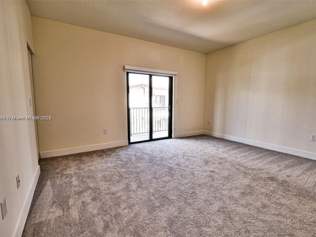 Home for rent at 4589 NW 83rd Path 4589 - photo 5326462