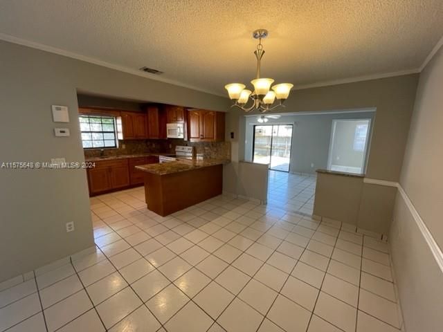 Home for rent at 13361 NW 2nd Ter 0 - photo 5319029