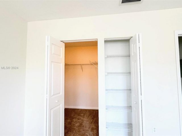 Home for rent at 17351 NW 7th Ave 1109 - photo 5321599