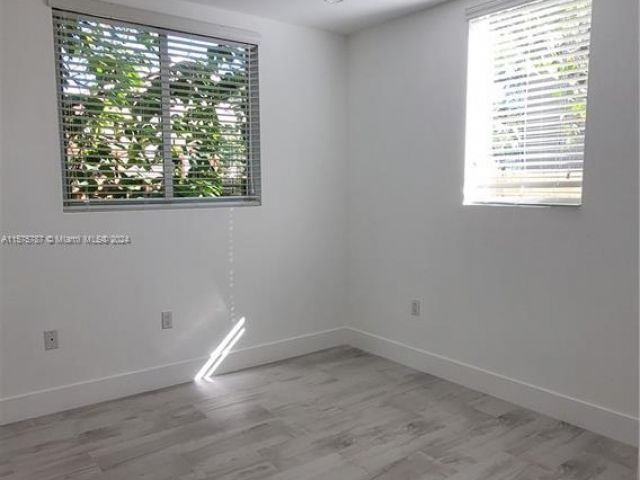 Home for rent at 3787 Thomas Ave 3787 - photo 5320316