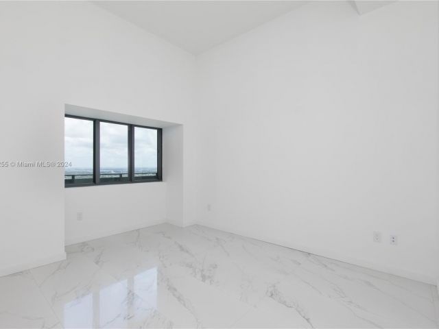 Apartment for sale  Unit #PH5101 - photo 5335045