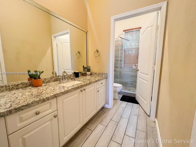 Home for sale at 16050 SW 62nd St - photo 5320818