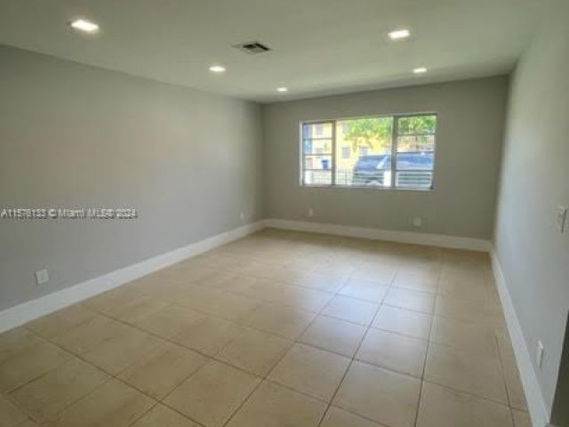 Home for sale at 2710 SW 31st Ave - photo 5323330