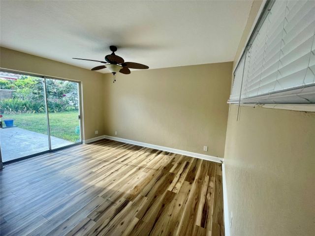 Home for rent at 1214 NW 4th St - photo 5494967