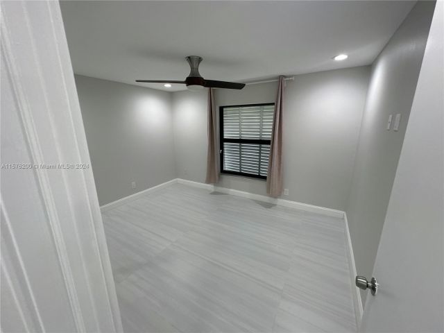 Home for rent at 3631 Farragut St 3631 - photo 5326647