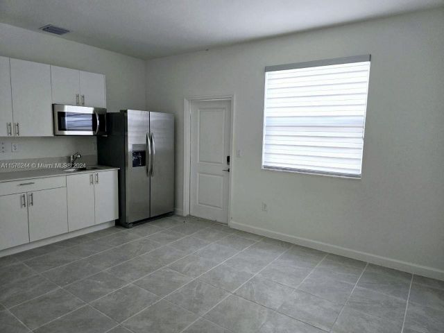 Home for rent at 14808 SW 163rd Ter . - photo 5327455