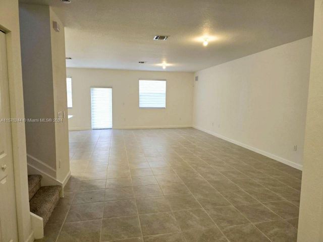 Home for rent at 14808 SW 163rd Ter . - photo 5327458