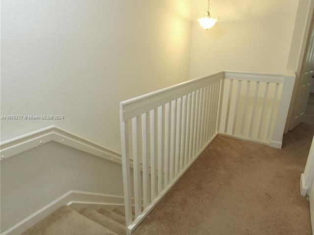 Home for rent at 8765 NW 112th Path 8765 - photo 5324875