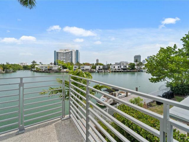 Home for sale at 155 N Shore Dr 1 - photo 5322302