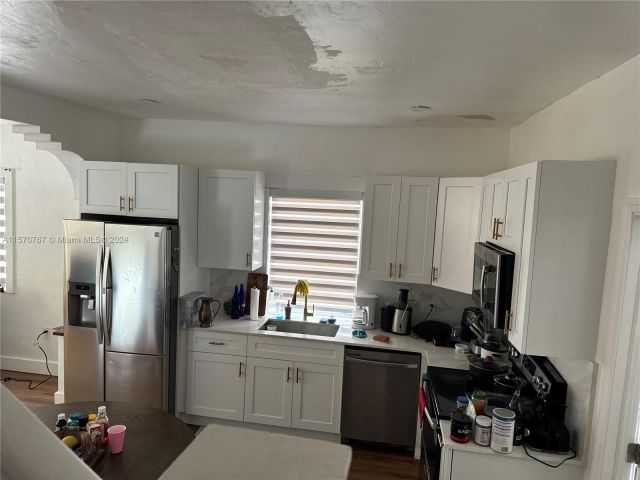Home for rent at 2368 SW 26th St A - photo 5333257