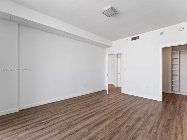 Apartment for rent  Unit #C-3109 - photo 5333803