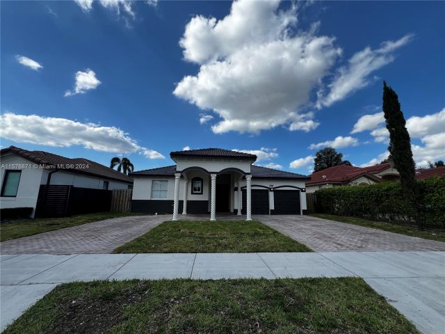 Home for sale at 14939 SW 11th Ln - photo 5333454