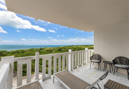 Apartment #D607 at Towers of Key Biscayne