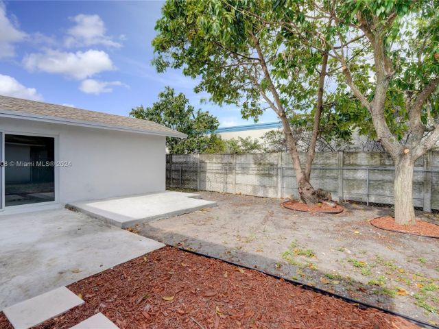 Home for sale at 20831 NW 28th Ave - photo 5345002