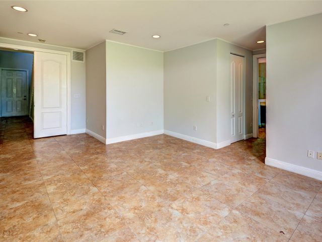 Home for rent at 1506 SW 4th Ave - photo 5364804