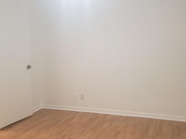 Home for rent at 1945 NW 4th Avenue 42c - photo 5339600