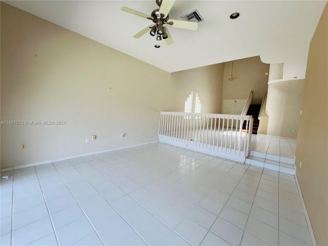 Home for rent at 14730 SW 132nd Ct 14730 - photo 5352602