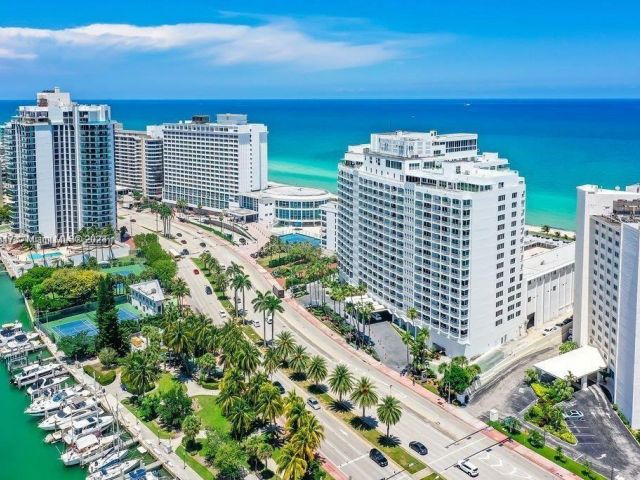 condo for sale in Miami Beach - 5401 Collins Ave 410 - MondialRealty