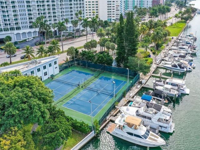 condo for sale in Miami Beach - 5401 Collins Ave 410 - MondialRealty