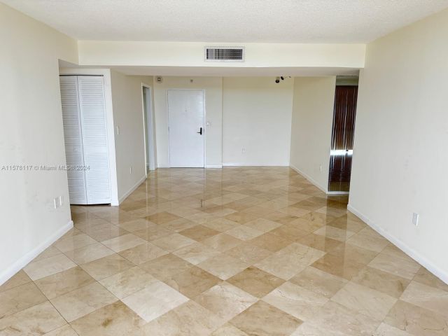 Apartment for sale  Unit #908 - photo 5419264