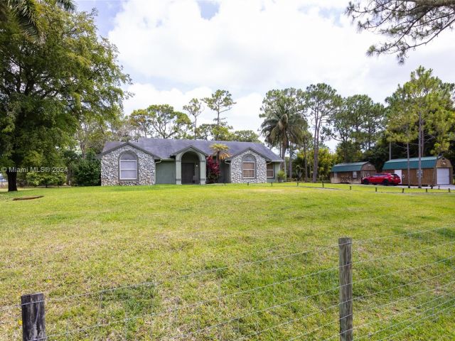 Home for sale at 13757 Key Lime Blvd - photo 5343573