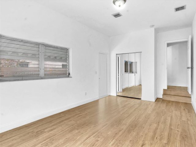 Home for rent at 1365 NE 130th St - photo 5344572