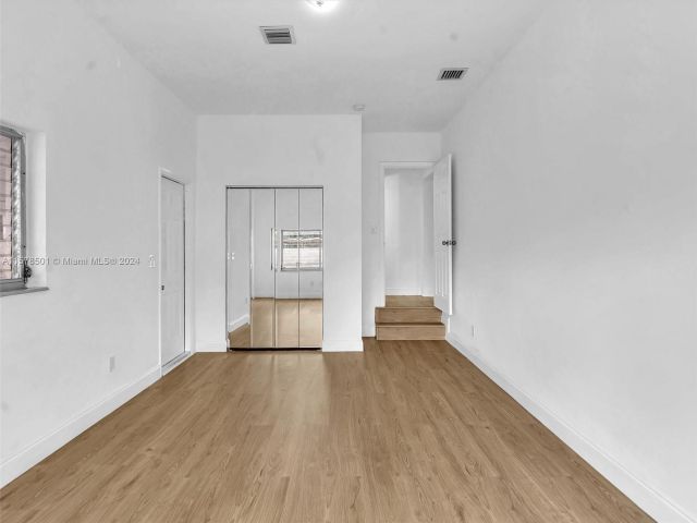 Home for rent at 1365 NE 130th St - photo 5344574