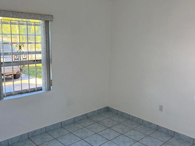 Home for rent at 2540 NW 154th St 0 - photo 5349643