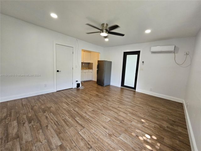 Home for sale at 6521 SW 44th St - photo 5346233