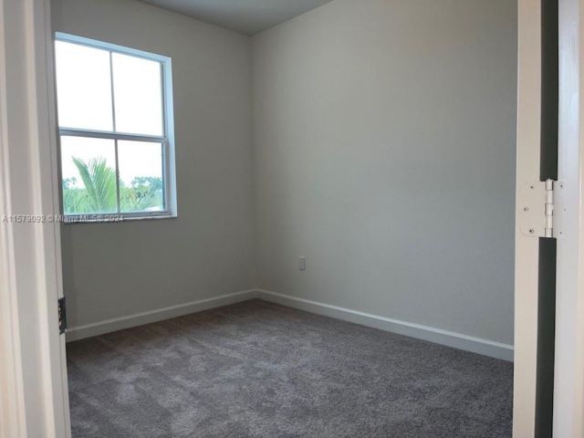 Home for rent at 2682 SE 11th CT 2682 - photo 5348716