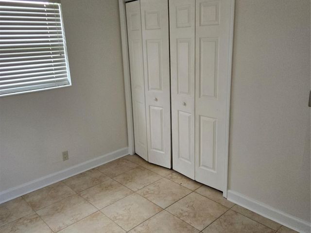 Home for rent at 5081 SW 94th Way - photo 5348477