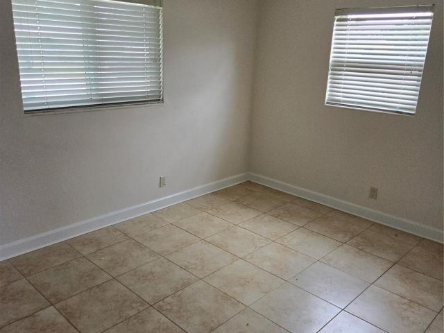 Home for rent at 5081 SW 94th Way - photo 5348478
