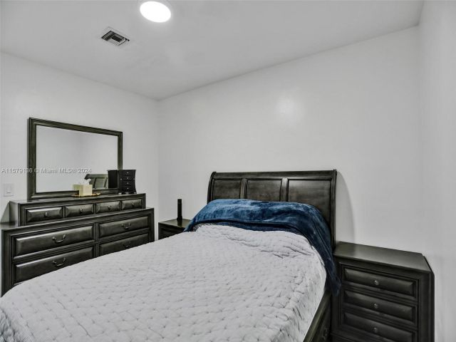 Home for sale at 460 NE 178th St - photo 5355120