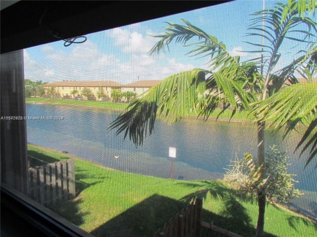Home for rent at 11343 SW 239th St 0 - photo 5350567