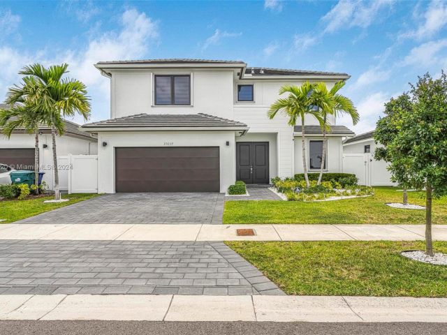 Home for sale at 23237 SW 108th Ct - photo 5350623