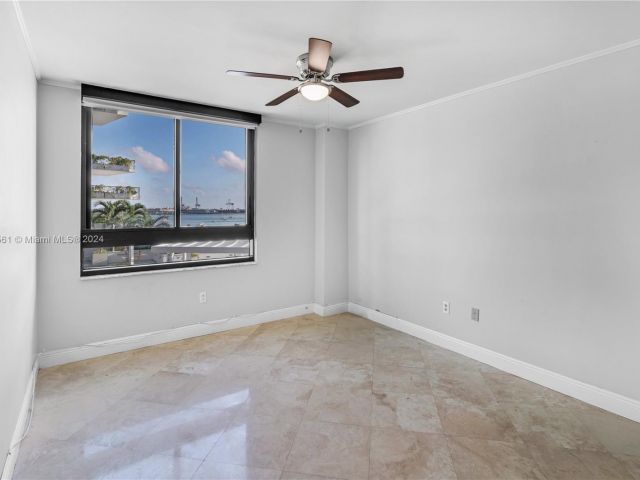 Apartment for sale  Unit #504 - photo 5390801