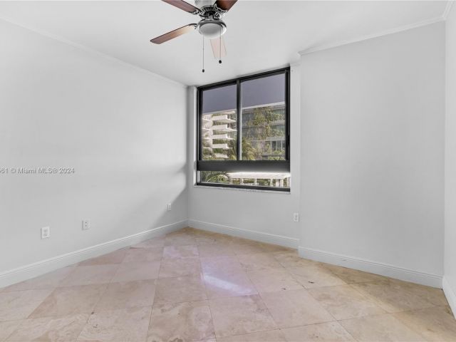 Apartment for sale  Unit #504 - photo 5390809