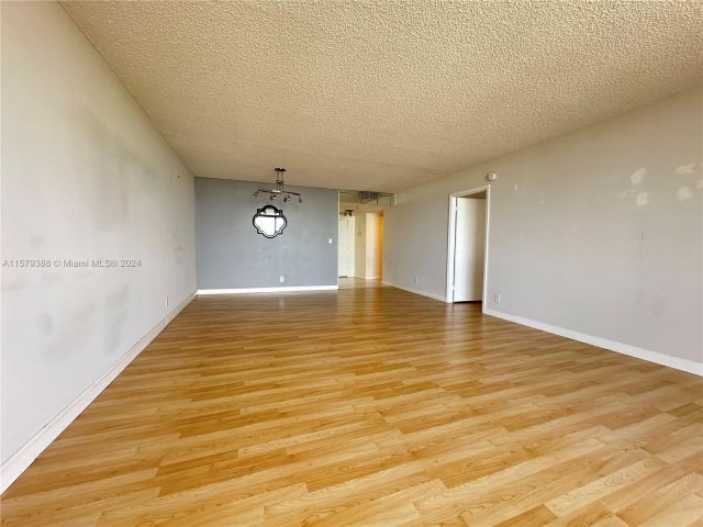 Apartment for sale  Unit #1603 - photo 5353524