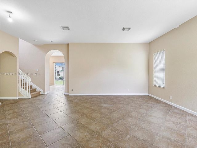 Home for sale at 547 Gazetta Way - photo 5351939