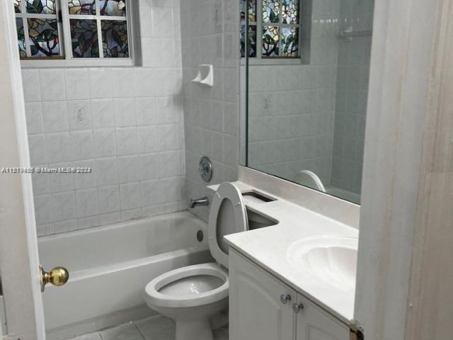 Home for rent at 13941 SW 13th St 0 - photo 5351742