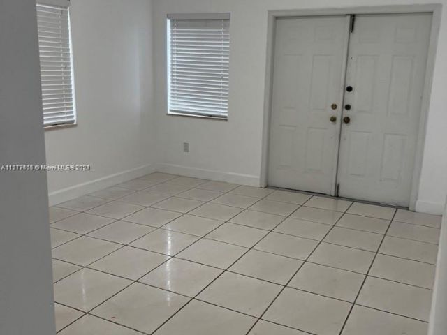 Home for rent at 13941 SW 13th St 0 - photo 5351746