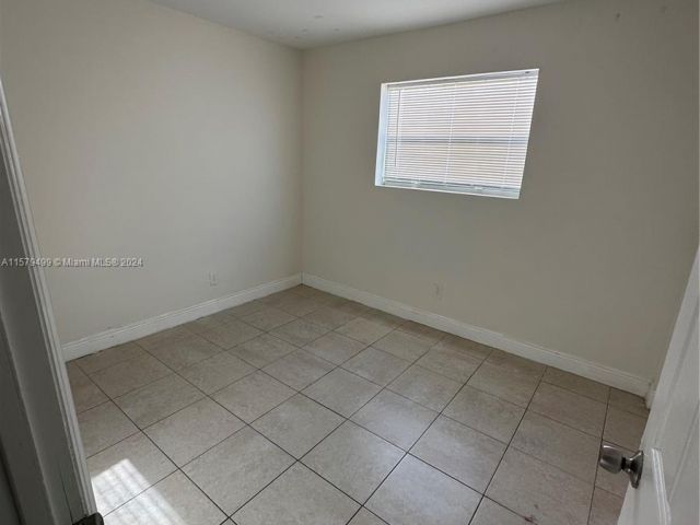 Home for rent at 2640 NW 21st St - photo 5351349