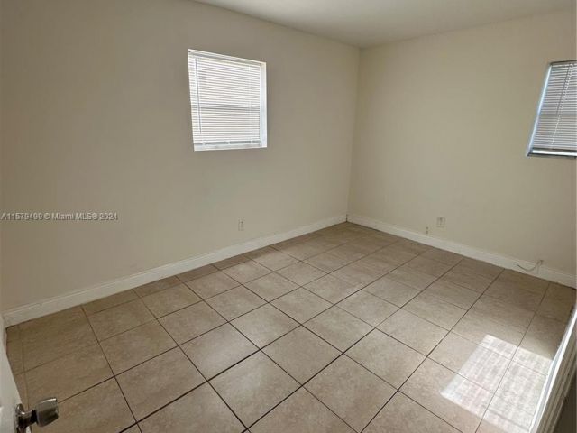Home for rent at 2640 NW 21st St - photo 5351352
