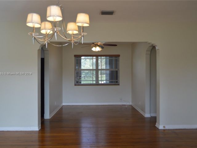 Home for rent at 14035 NW 2nd Ave - photo 5351672