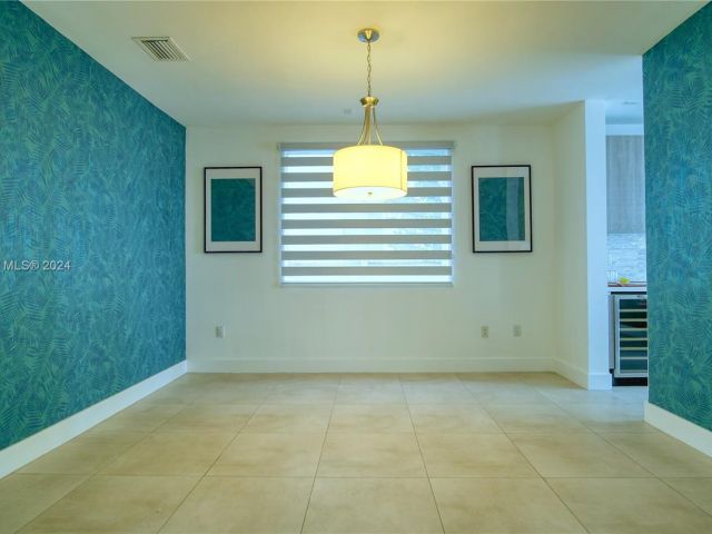 Home for sale at 10380 NW 68th Ter - photo 5368797